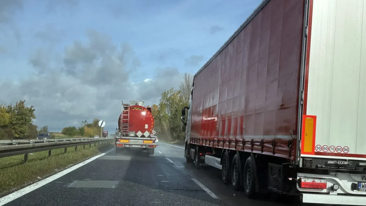 Tir soforleri yasagi i hlal ediyor polis sorunun boyutunu acikliyor 56542