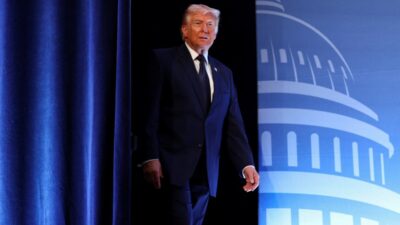 Trump dusman tamamen ve nihayet maglup edilene kadar adim atmayacagiz 51140