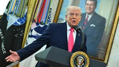 Trump’ın i̇ran politikası çıkmaza girerken küresel ekonomiyi sarsıyor 2 Trump in i ran politikasi cikmaza girerken kuresel ekonomiyi sarsiyor 56420