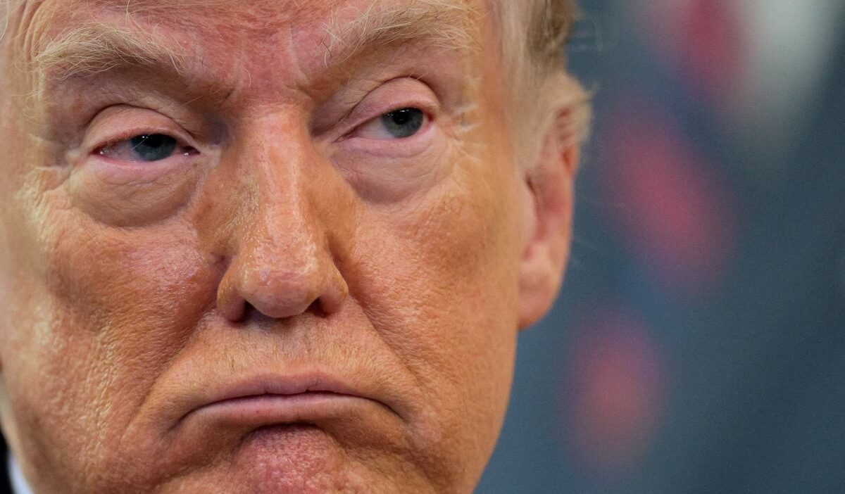 Trump in popularitesinde dusus i ran politikasi elestirileri artiyor 55001