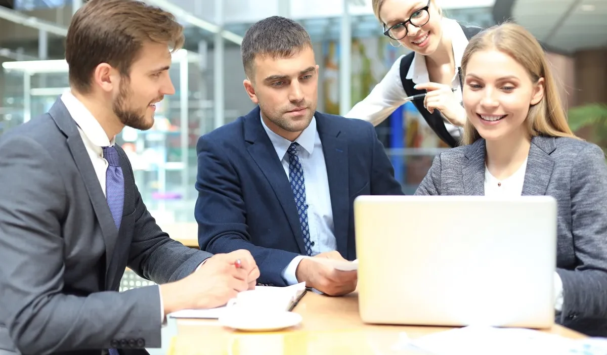 Ucret seffafligi yasasi calismalari i sverenlerin raporlama yukumlulukleri artiyor 56411