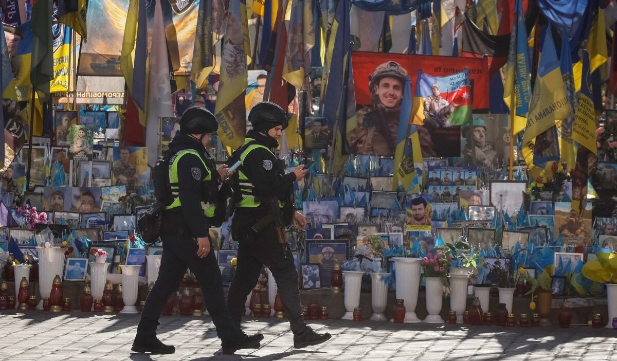 Ukrayna'da polise yönelik artan saldırıların ardından yeni patlama 1 Ukrayna da polise yonelik artan saldirilarin ardindan yeni patlama 54387