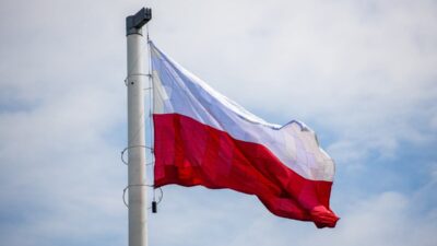 Ukrayna da polonya ya ait savas nisani satisa cikarildi 52450