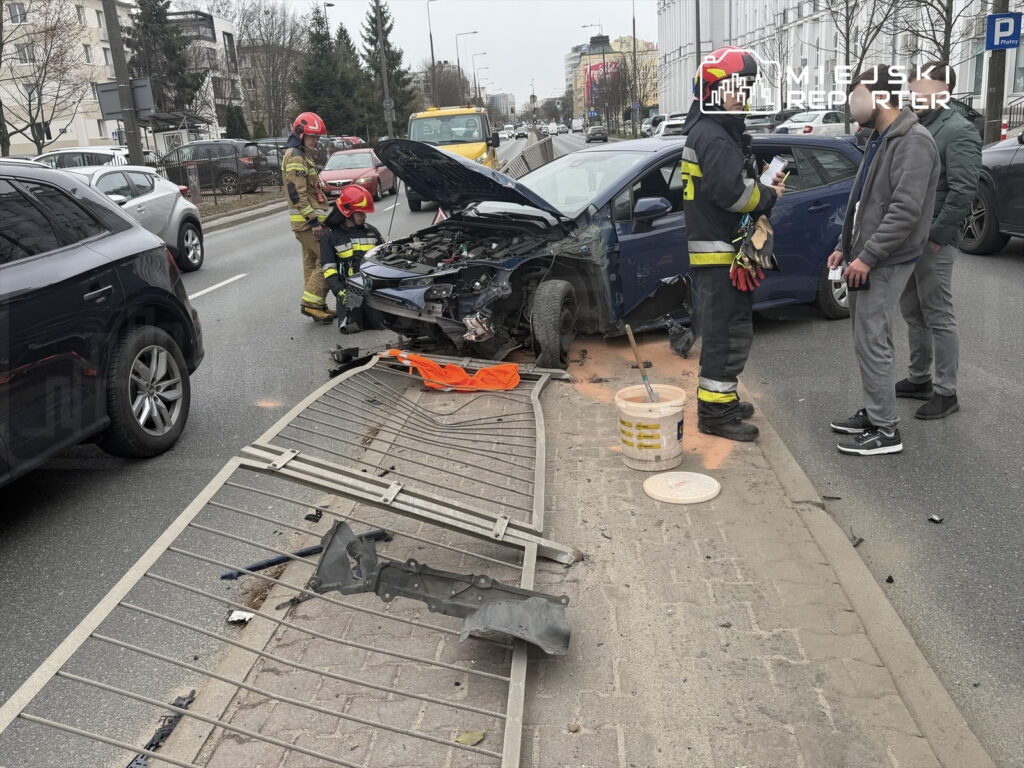 ukraynali surucunun alkollu ehliyetsiz surusu varsova da zincirleme kazaya neden oldu 55738