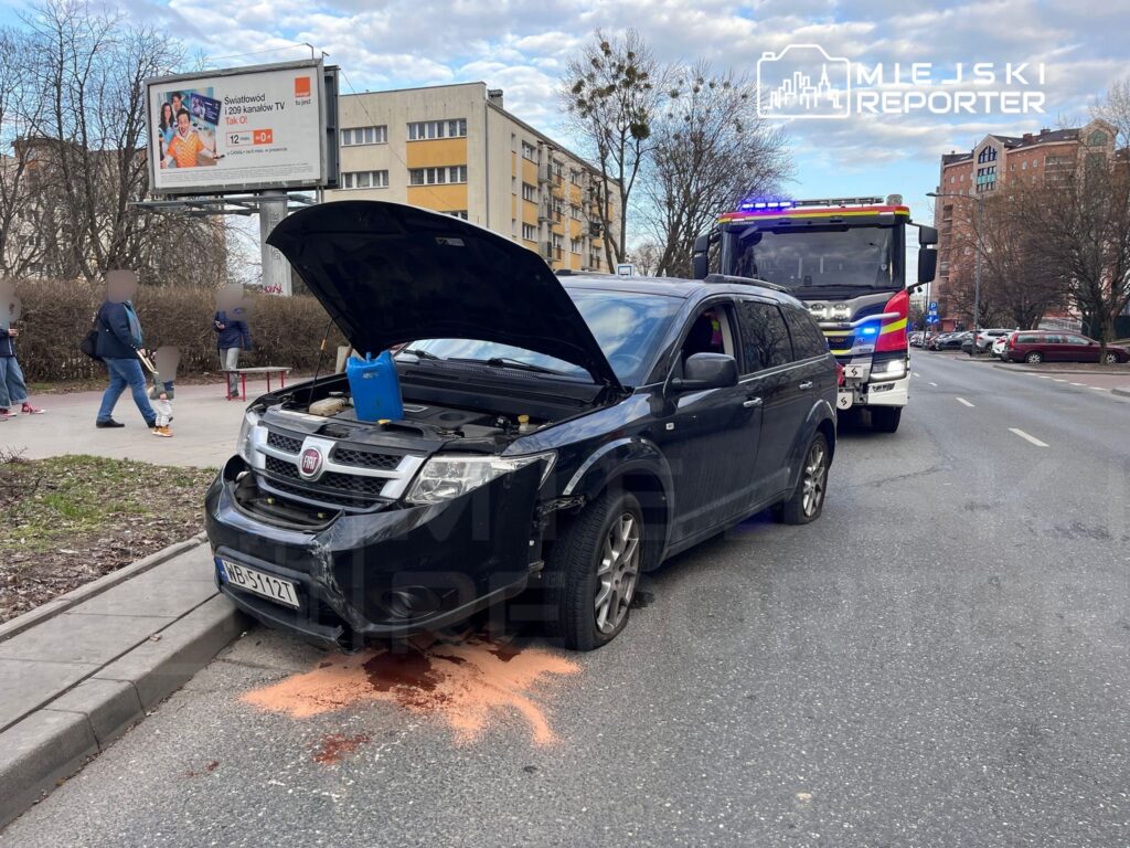 varsova da alkollu surucu otobus duragina carpti 54185