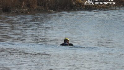 Varşova'da balık tutarken kanala düşen adam kurtarıldı 3 Varsova da balik tutarken kanala dusen adam kurtarildi 54401