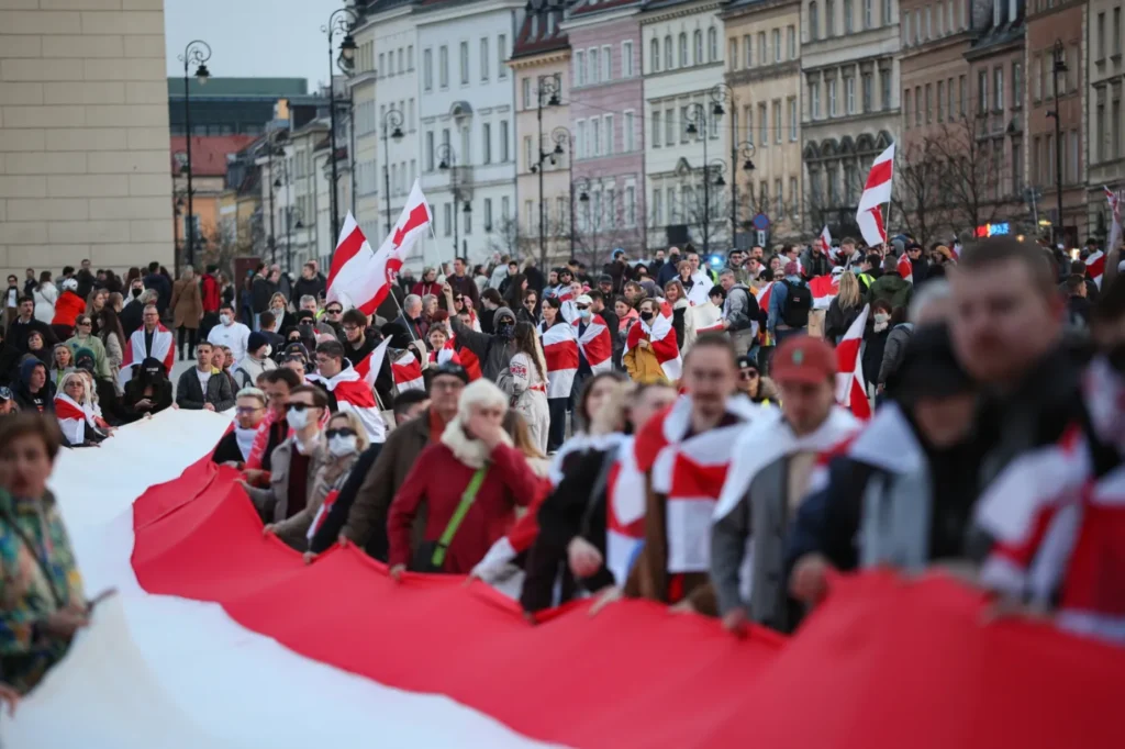 varsova da belarus ozgurluk yuruyusu kgb gozetimi i ddiasi 56941