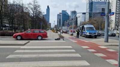 Varsova da elektrikli scooter ile otomobil carpisti 18 yasinda yarali 57270