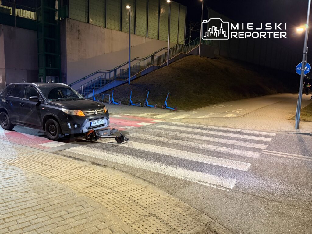 varsova da elektrikli scooter kazasi surucu hastaneye kaldirilmadi 52343