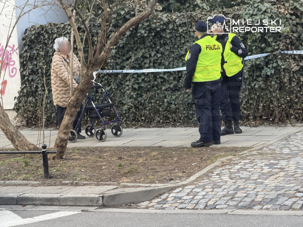 varsova da i kinci dunya savasi na ait supheli cisim bulundu bina tahliye edildi 53585