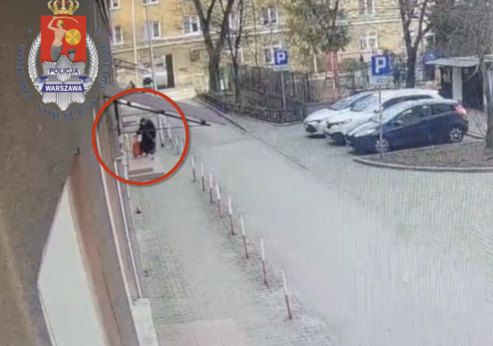 Varsova da kadina ayni cantasini zorla alan supheli yakalandi 51057