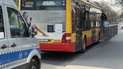 Varsova da otobus kazasi 14 yasindaki cocuk yaralandi 54980