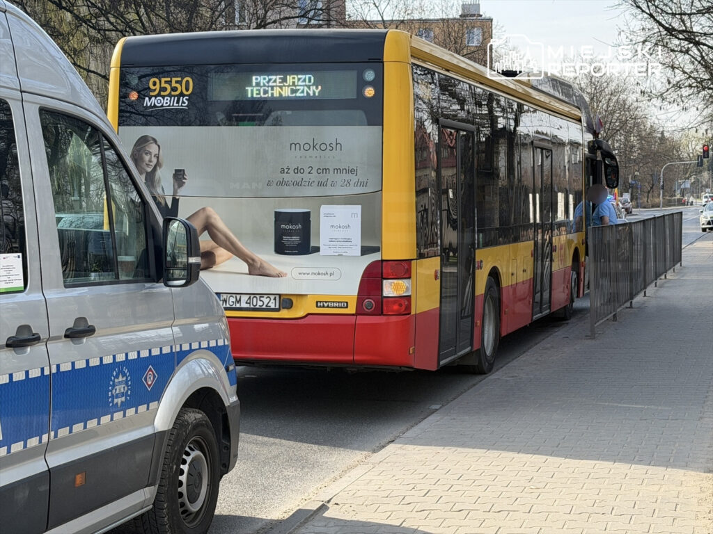 varsova da otobus kazasi 14 yasindaki cocuk yaralandi 54980