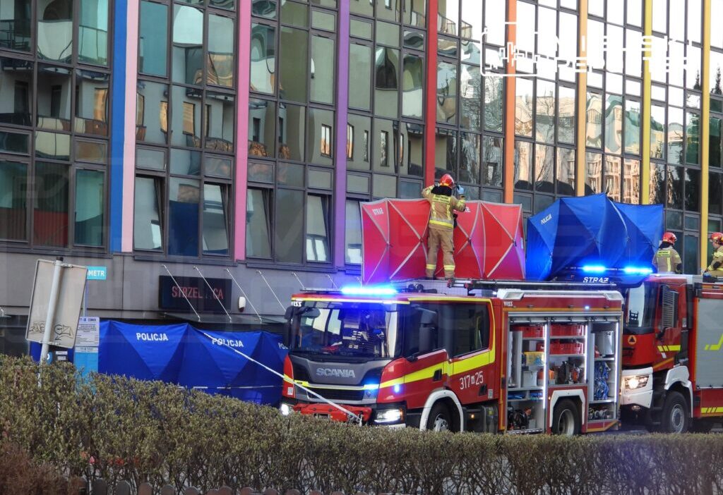 Varşova'da tadilattaki atış poligonunda yangın: 4 ölü, 2 yaralı 1 Varsova da tadilattaki atis poligonunda yangin 4 olu 2 yarali 53815