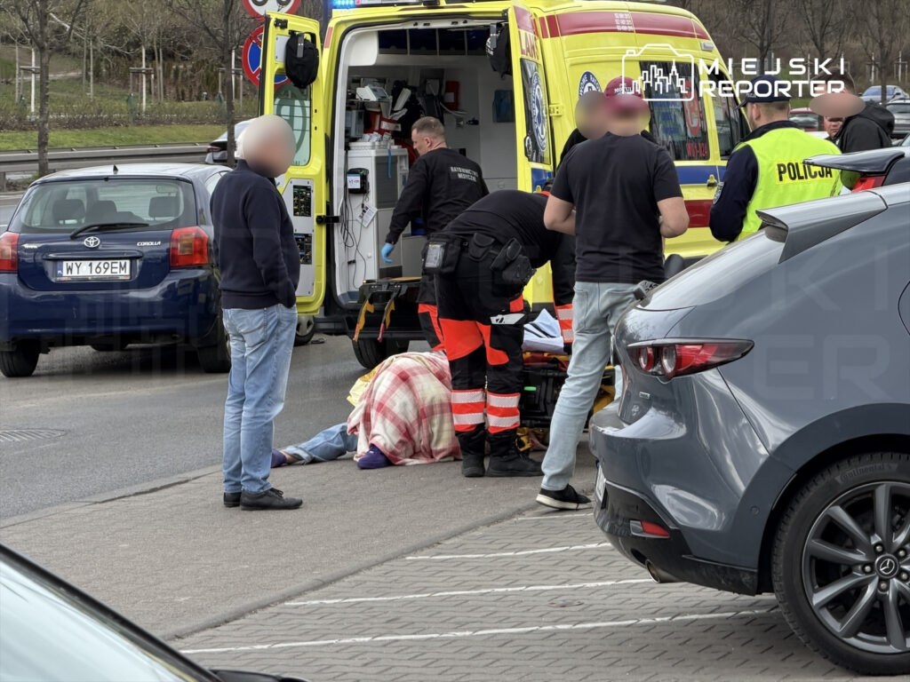 varsova da taksi soforu yaya ve magaza calisanina carpti ardindan kacti 57432