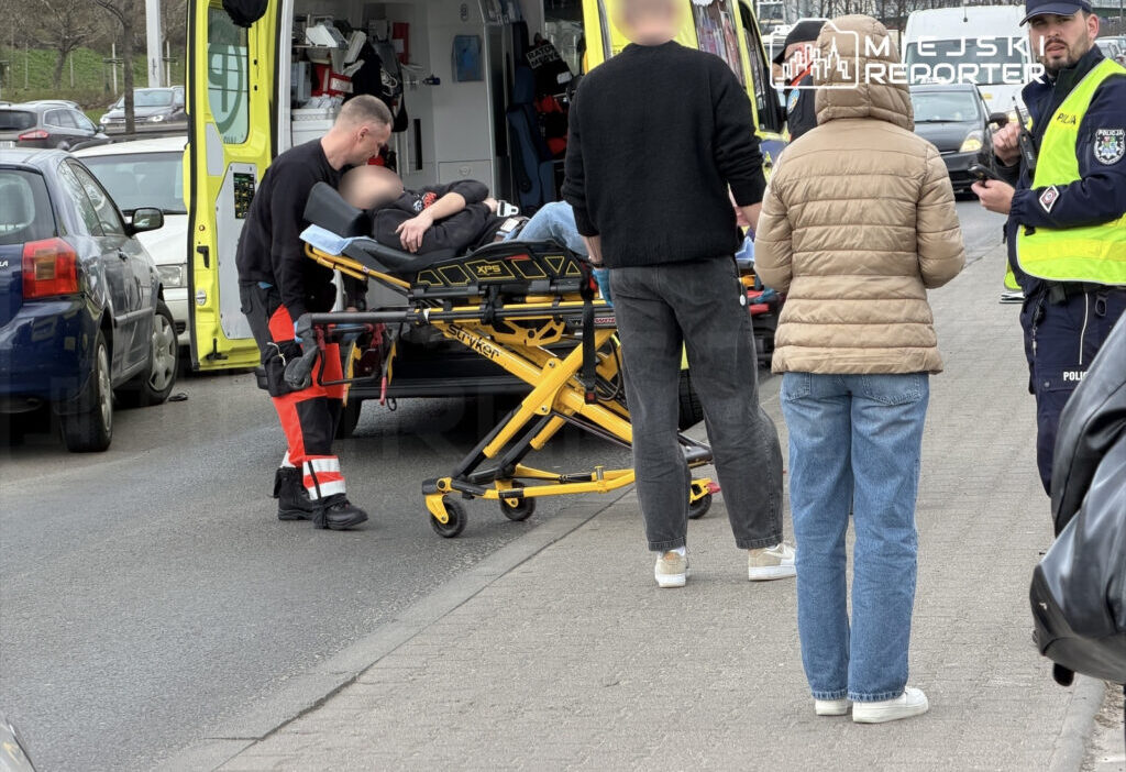 Varsova da taksi surucusu yaya ve calisana carpti gozaltina alindi 57429