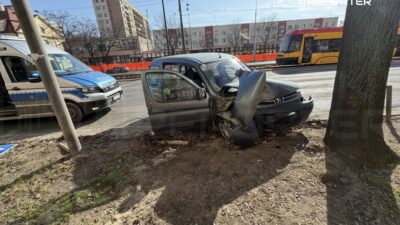 Varsova da trafik kazasi surucu bayilinca kaza cikti 51159