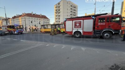 Varsova da trolleybus yaya carpti 36 yasindaki adam kritik halde hastaneye kaldirildi 50875