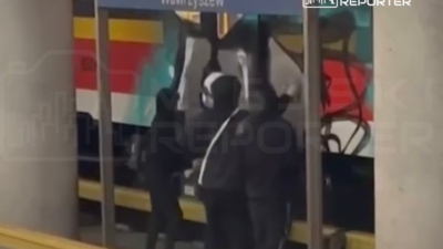 Varşova metrosu'nda vandalizm ve kamu düzeni i̇hlali: 4 şüpheli tutuklandı 2 Varsova metrosu nda vandalizm ve kamu duzeni i hlali 4 supheli tutuklandi 51452