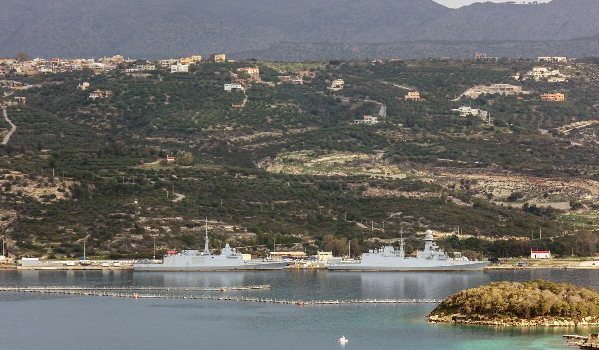 Yunanistan da polonyali vatandas supheli tutuklandi askeri tesis fotografladi i ddiasi 52386