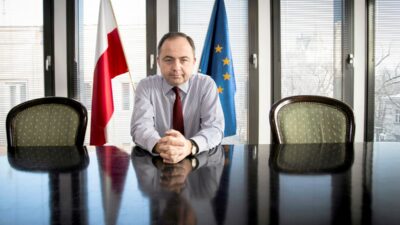 Polonya'da artan avrupa birliği şüpheciliği: brexit örneği ve i̇ç siyasi dinamikler 2 Z29097851ihgkonrad szymanski