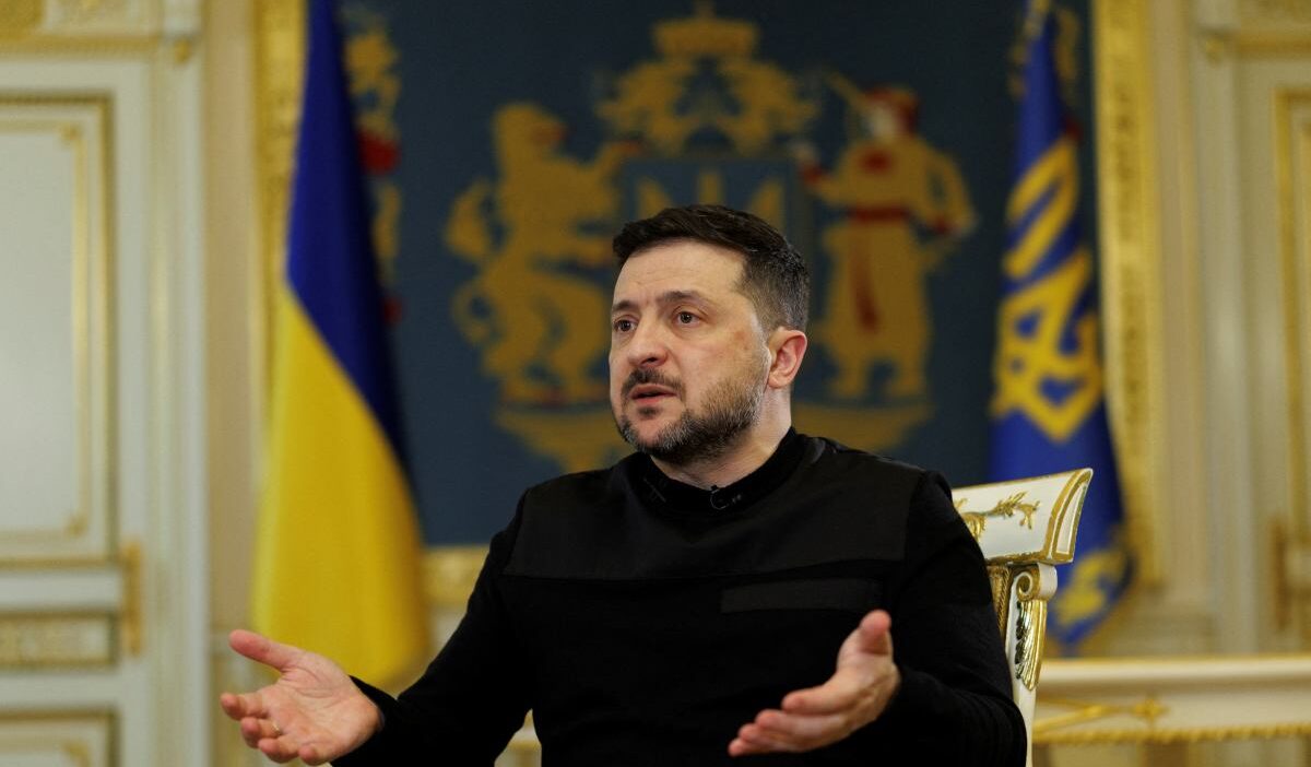 Zelenski: ukrayna, onur ve egemenliğinden vazgeçmeyecek, enerji tesislerine karşılık verme hazırlığında 1 Zelenski ukrayna onur ve egemenliginden vazgecmeyecek enerji tesislerine karsilik verme hazirliginda 57054