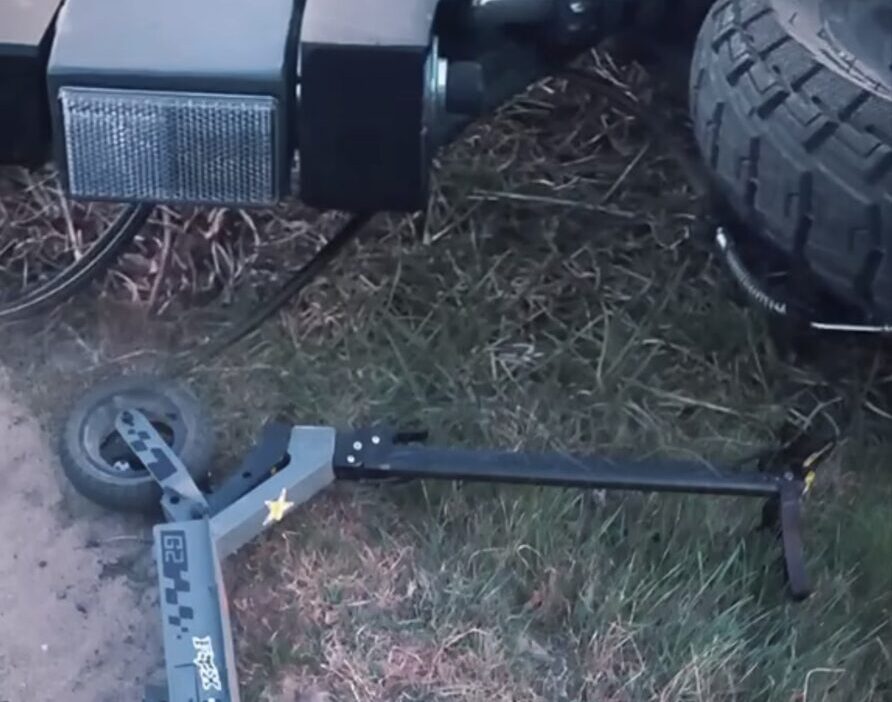 10 yasindaki cocuk elektrikli scooter kazasinda agir yaralandi 65553