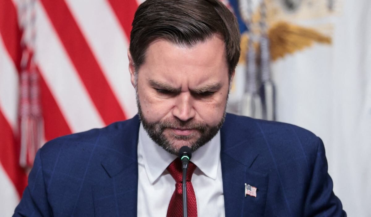 Abd baskan yardimcisi vance orban a destek ve i ran muzakerelerini degerlendirdi 61648