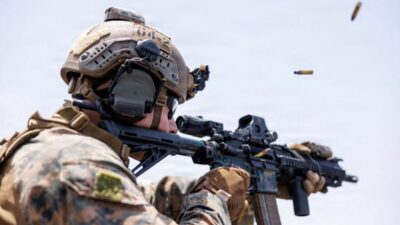 Abd, i̇ran'a karşı güçlerini artırıyor: yeni askeri yığınak ve diplomatik çabalar 2 Abd i ran a karsi guclerini artiriyor yeni askeri yiginak ve diplomatik cabalar 62180