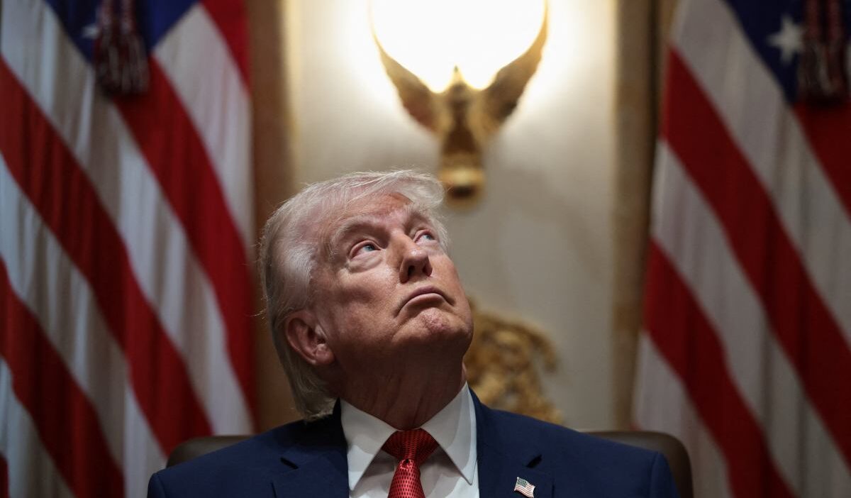 Abd i ran geriliminde tirmanis karaz da saldiri trump dan sert aciklamalar 58333