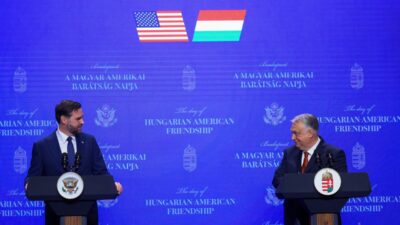 Abd li yetkili vance macaristan basbakani orb n ile bulustu secim destegi verdi 59415