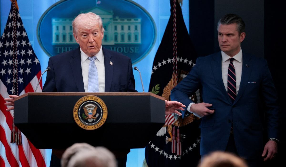 Abd li yetkililerin i ran a yonelik nukleer tehditleri ve i ran in onlemleri 59496