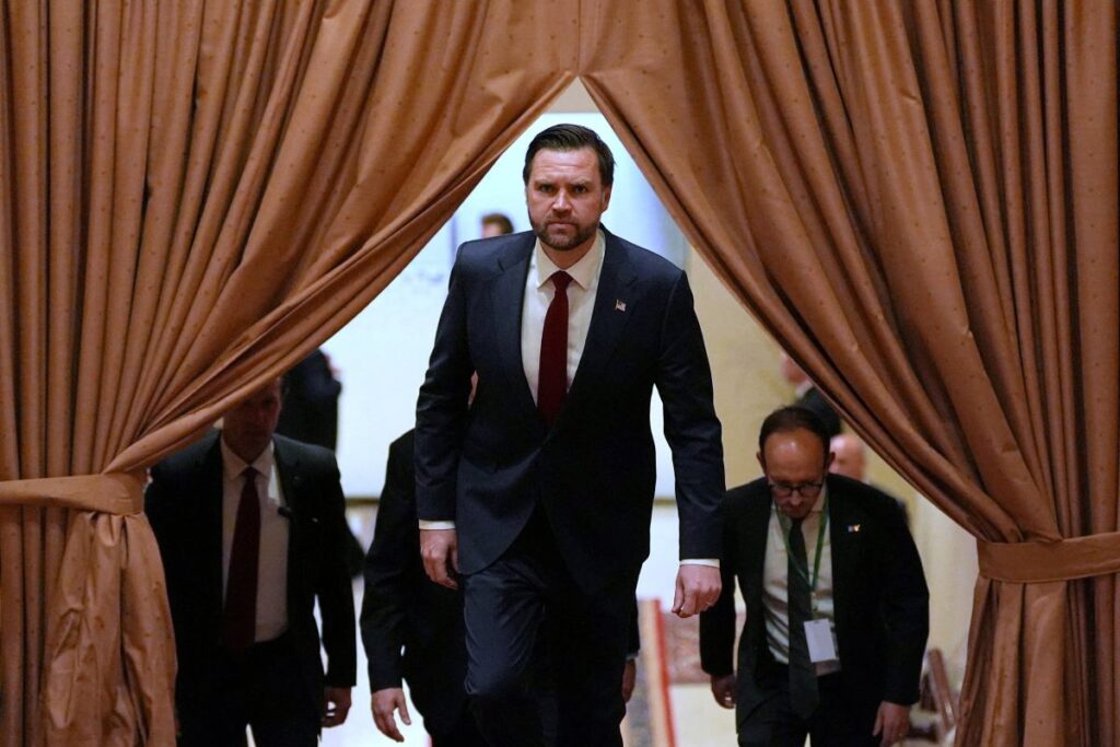 abd ve i ran orta dogu daki gerilimi azaltmak i cin pakistan da gorusmeye basladi 60913