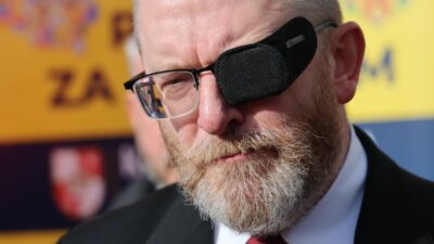 Avrupa parlamentosu nda dort eurovekilin dokunulmazligi kaldirilmasi oylamasi 65550