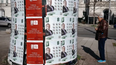 Bulgaristan da secim anketleri radew koalisyonu onde 63066