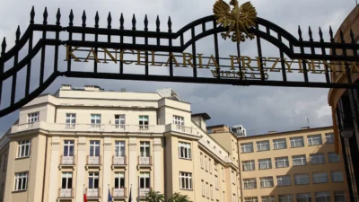 Cumhurbaskanligi nda usulsuzluk vefat eden profesore unvan 65207