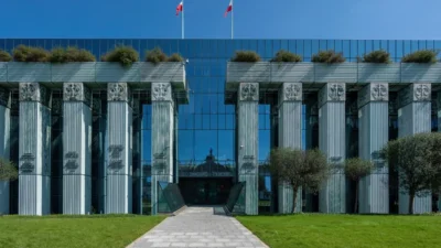 Devlet memurlarina yonelik hukuki koruma sinirlari yuksek mahkeme karariyla netlesti 60523