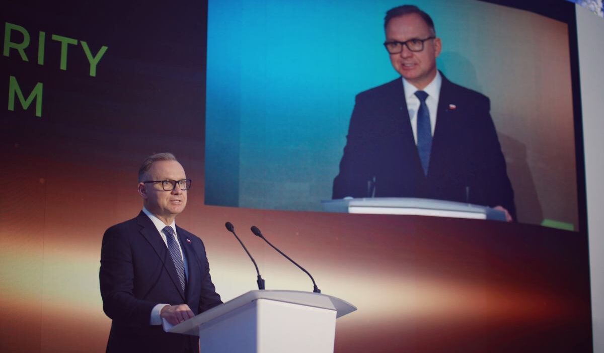 Duda ve ze enski den ukrayna nin ab ve nato uyeligi vurgusu 66191