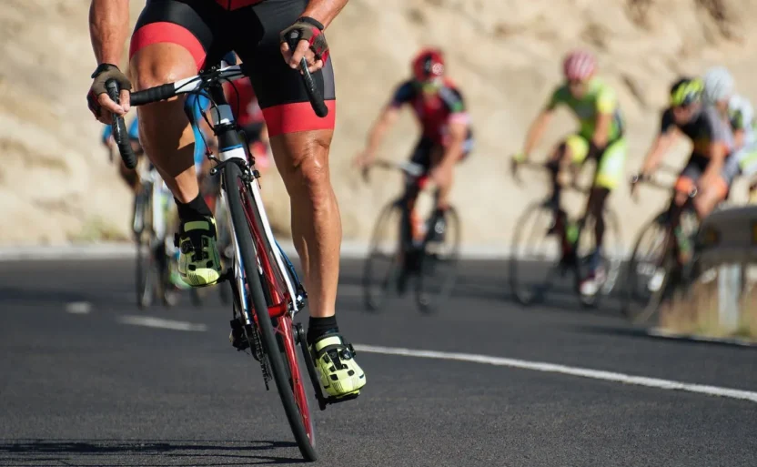 Eski dunya sampiyonu oscar freire esine hakaret etmekten dolayi 9 gun ev hapsine carptirildi 61790