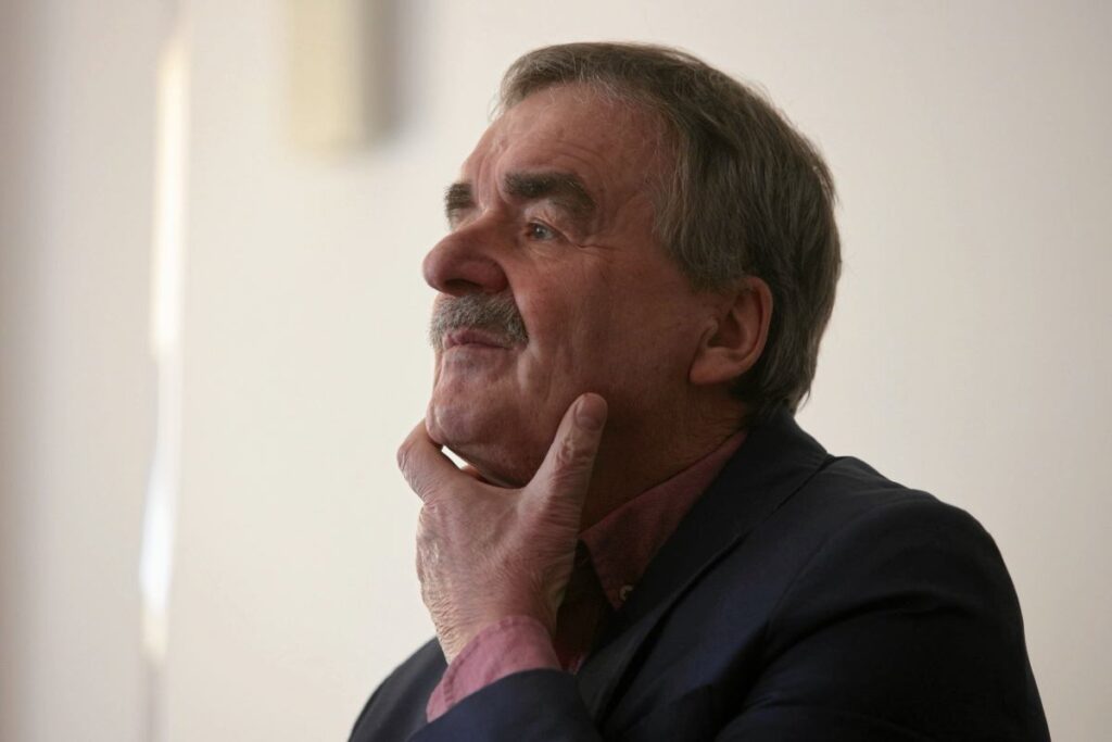 eski kielce belediye baskani lubawski ye cin seyahati davasinda mahkumiyet 60446