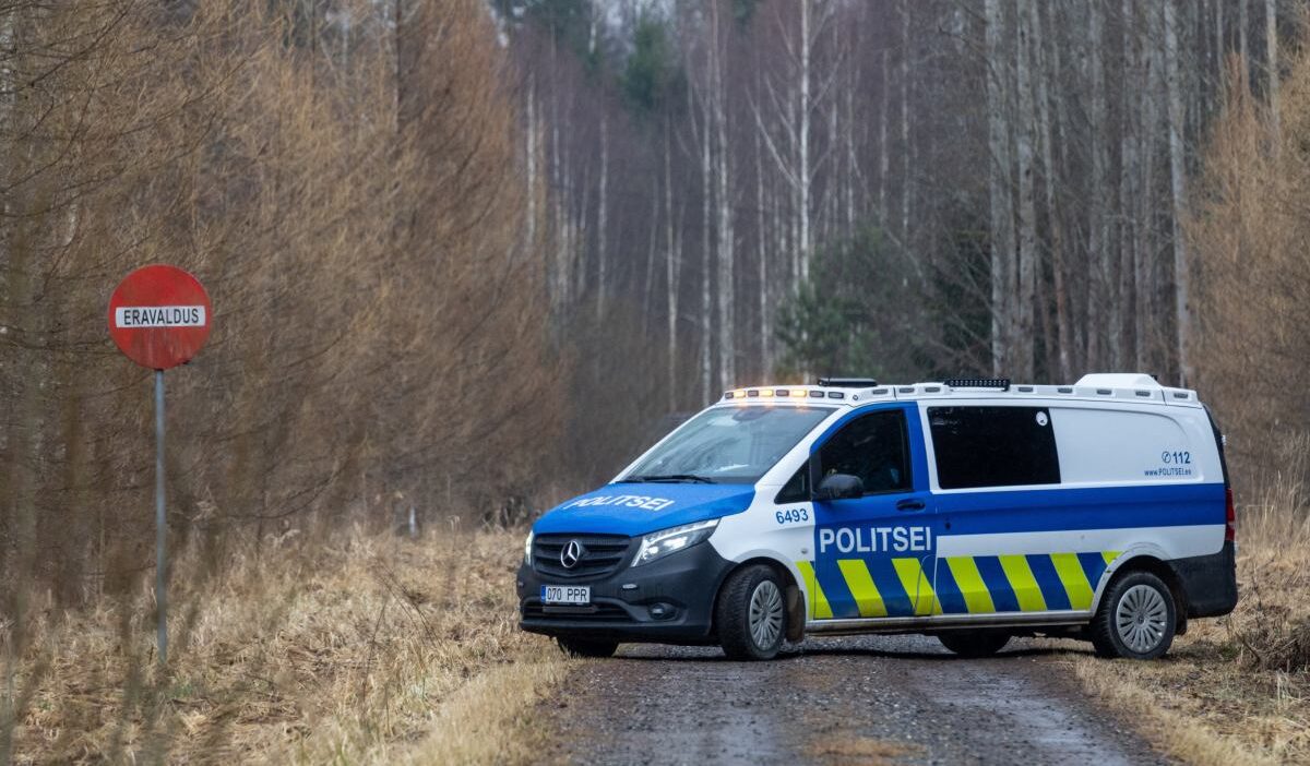 Estonya rusya sinirinda radar kuleleri ve guvenlik yolu i nsa ediyor 63360