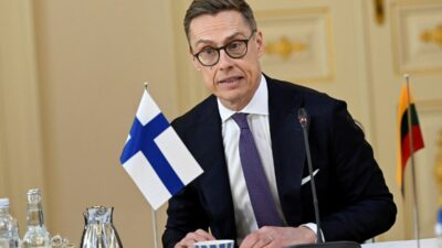 Finlandiya cumhurbaskani stubb ormuz bogazi nukleer silah gucune ulasti abd i ran muzakereleri dusuk seviyede suruyor 61636