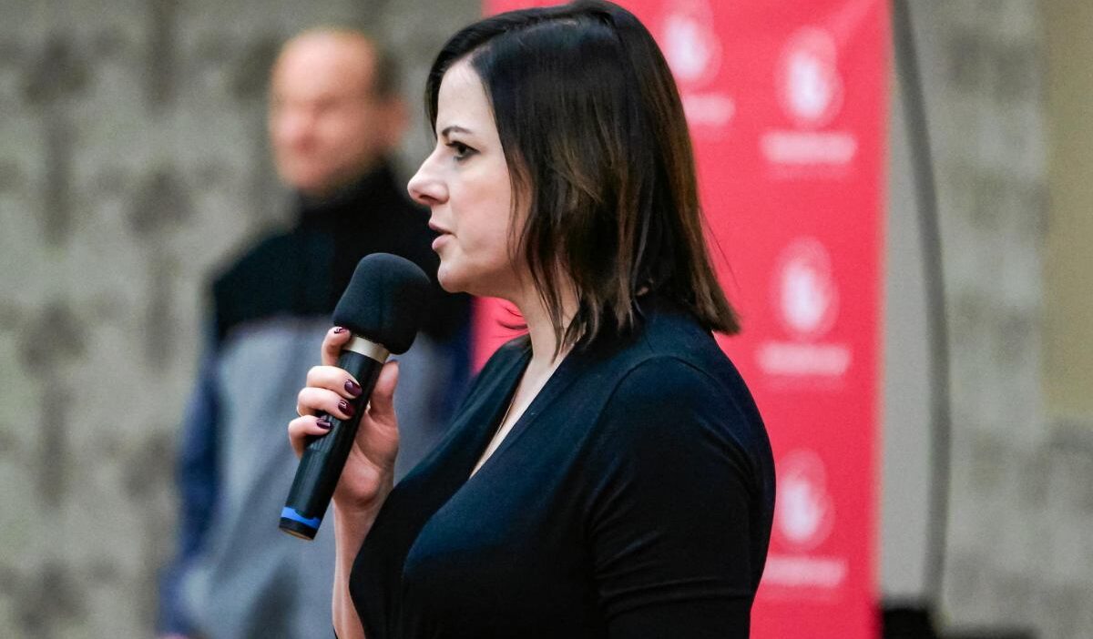 Gda sk ta hastane onunde tartismali protesto asiri sloganlar ve hasta haklari i hlali i ddialari 64198