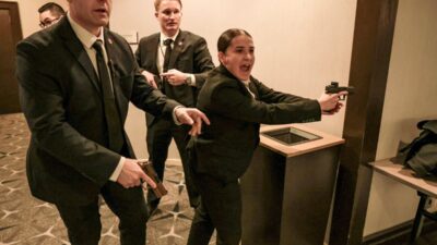 Hilton oteli nde yemek sirasinda silah sesleri trump ve heyeti tahliye edildi 66421