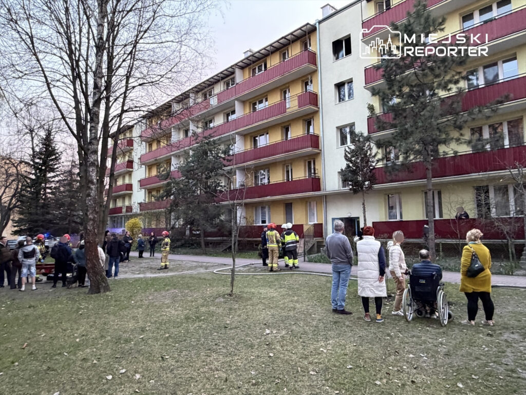 hynka caddesi ndeki apartmanda elektrik arizasi yangina neden oldu 58255