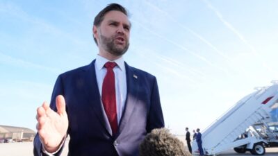 I ran abd gorusmeleri pakistan da basliyor trump in yakin cevresi ve i ranli yetkililer bir araya geldi 60699