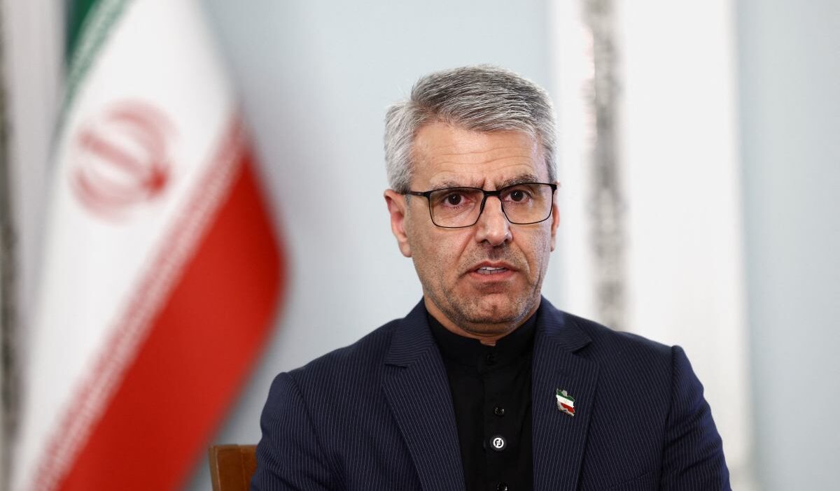 I ran abd nin tutumunu diplomasinin ciddiyetine aykiri buluyor 63694