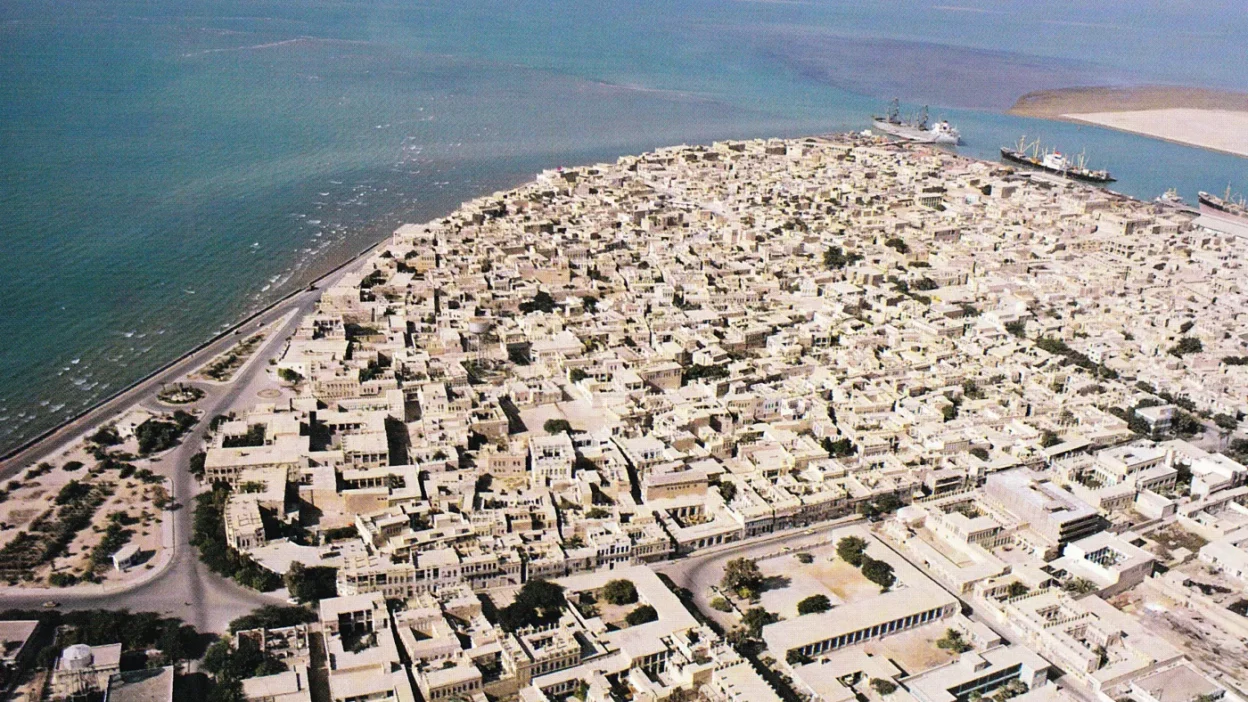 İran'da nükleer tesise yakınında füze düşmesi ve petrol tesislerine saldırılar 1 I ran da nukleer tesise yakininda fuze dusmesi ve petrol tesislerine saldirilar 58710