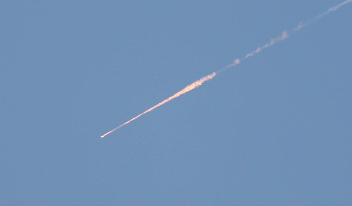 I ran da yukselen gerginlik i srail hazirlikta trump uyariyor halk savas i cin gonullu 59395