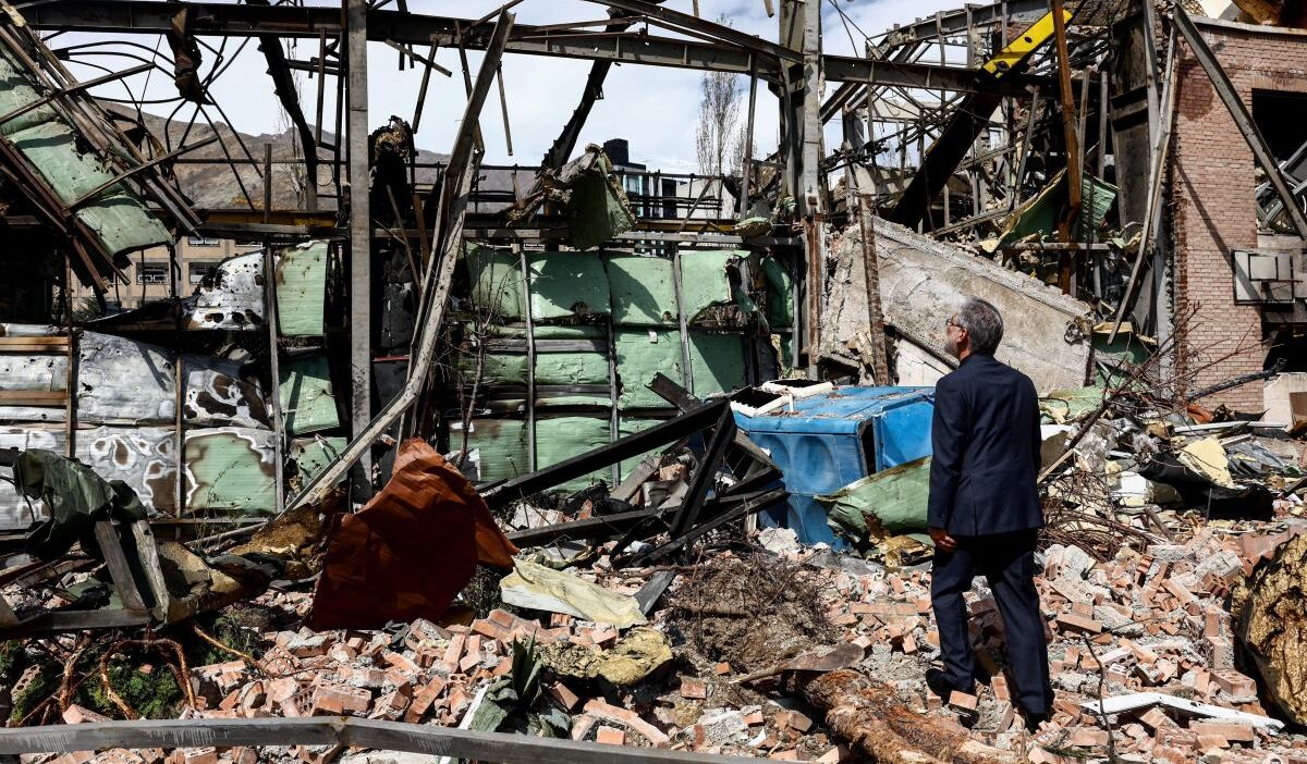 I ran devrim muhafizlari komutani chademi i srail saldirisinda olduruldu abd i ran arasinda gerilim tirmaniyor 59070